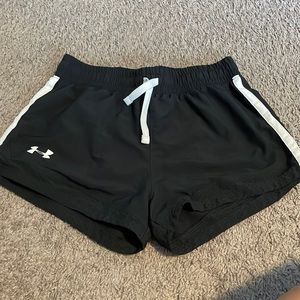 black under armor shorts